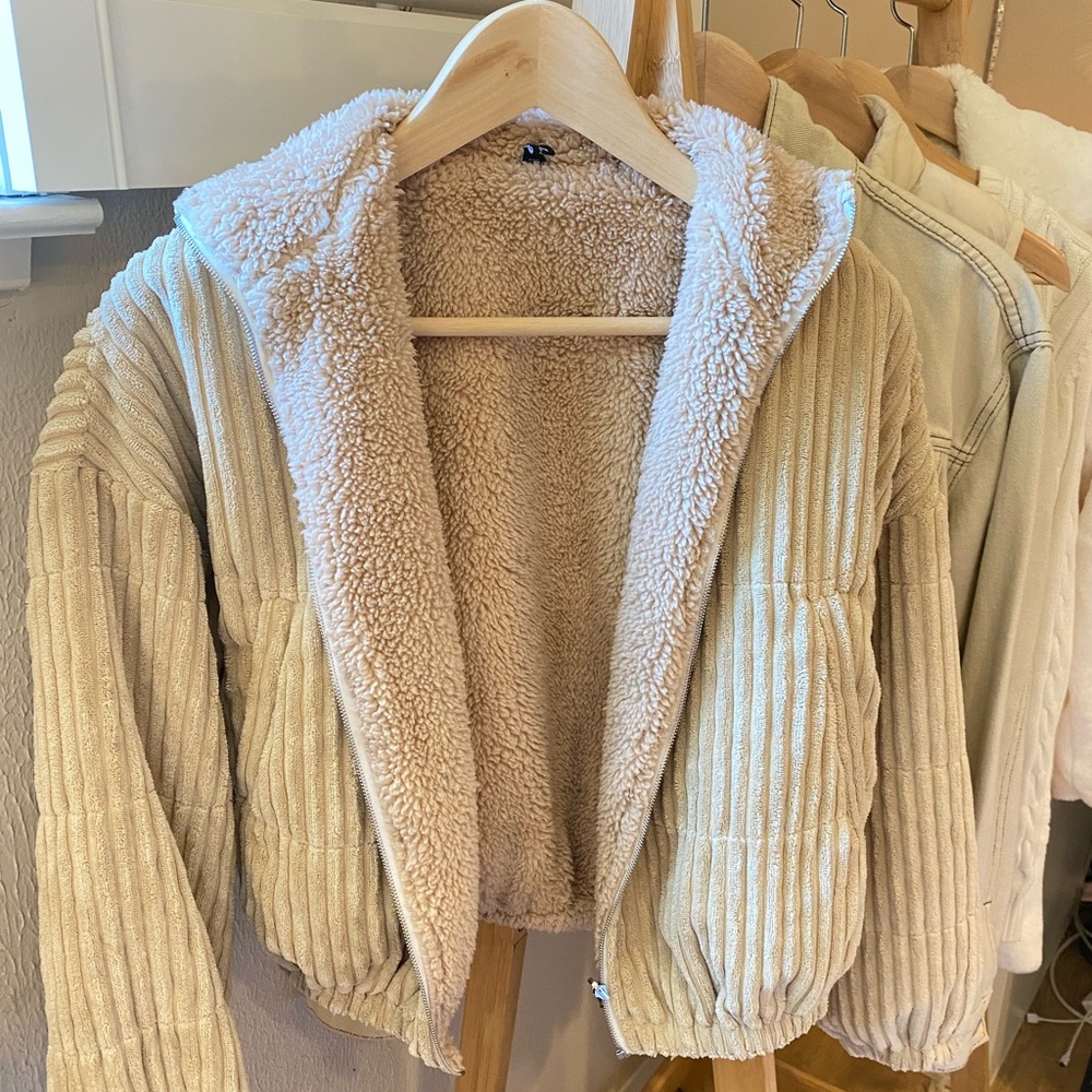 Fuzzy teddy nude cropped jacket
